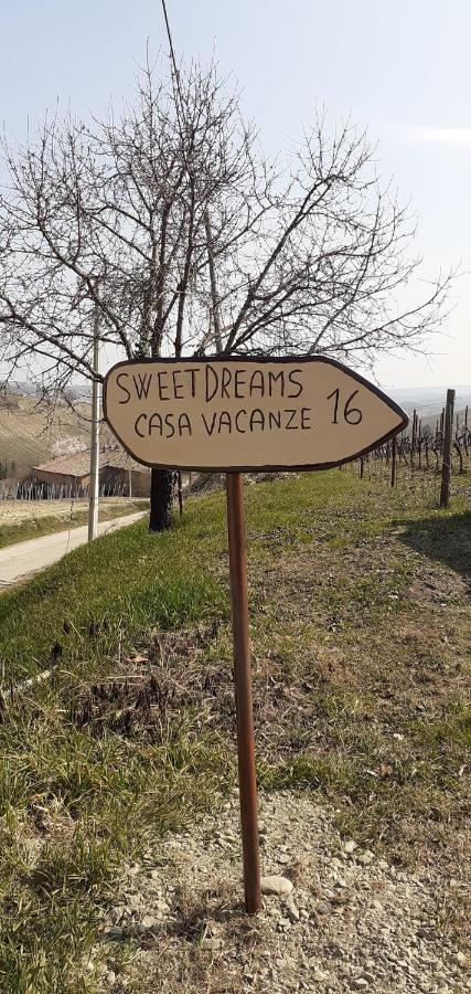 Casa Vacanze Sweet Dreams Agliano Terme Bagian luar foto