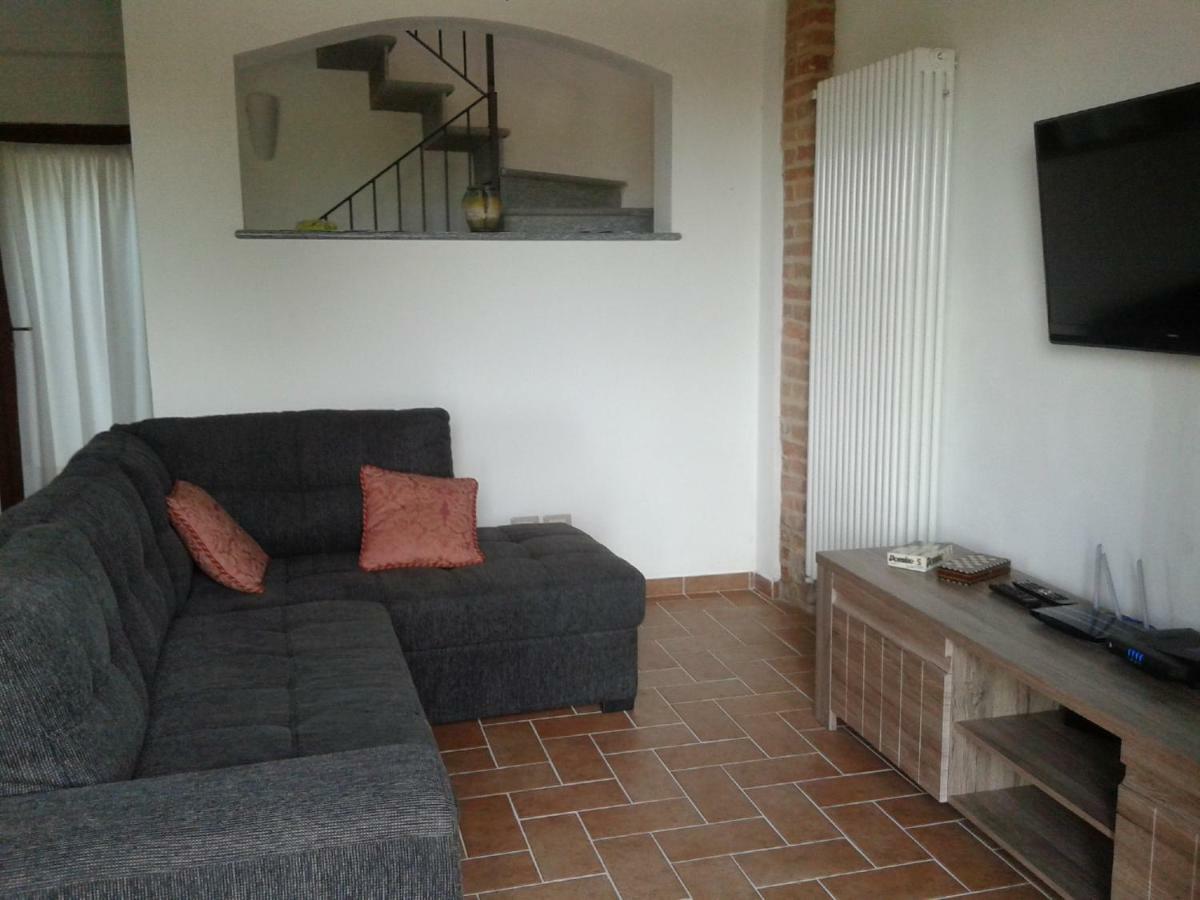 Casa Vacanze Sweet Dreams Agliano Terme Bagian luar foto